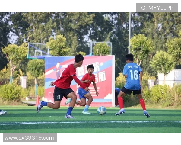 中学生足球：培养团队精神与身体素质的全面发展之路